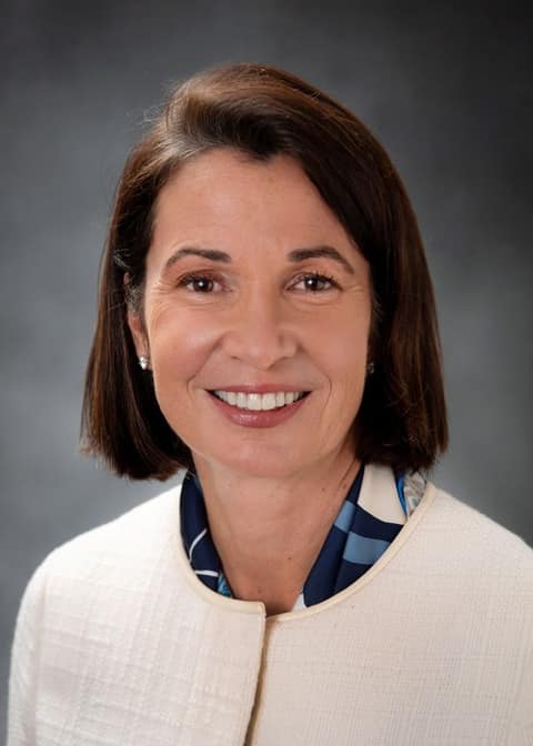 Stephanie Robinson